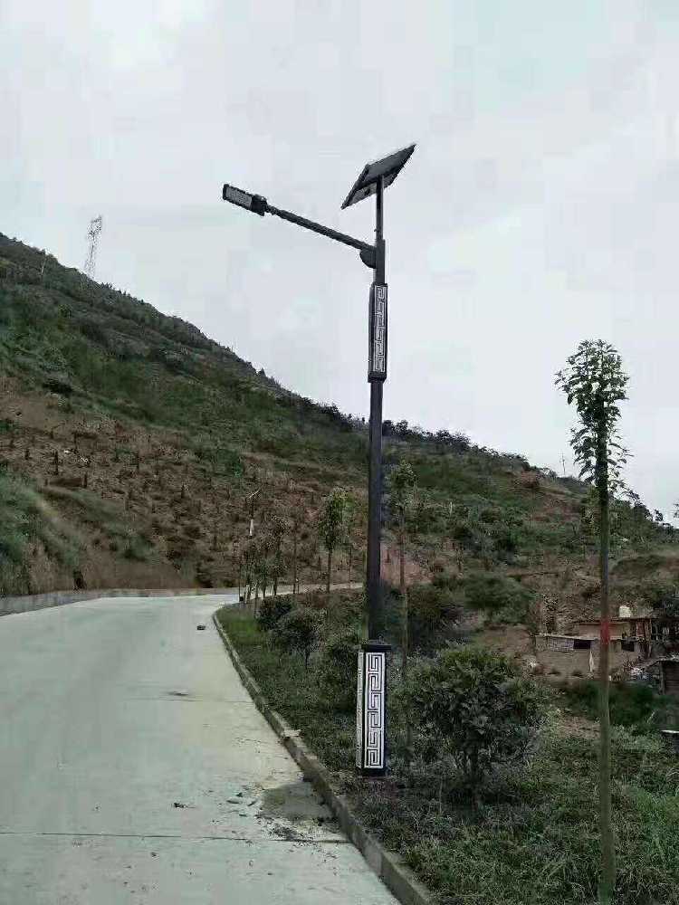 且末县仿古太阳能路灯